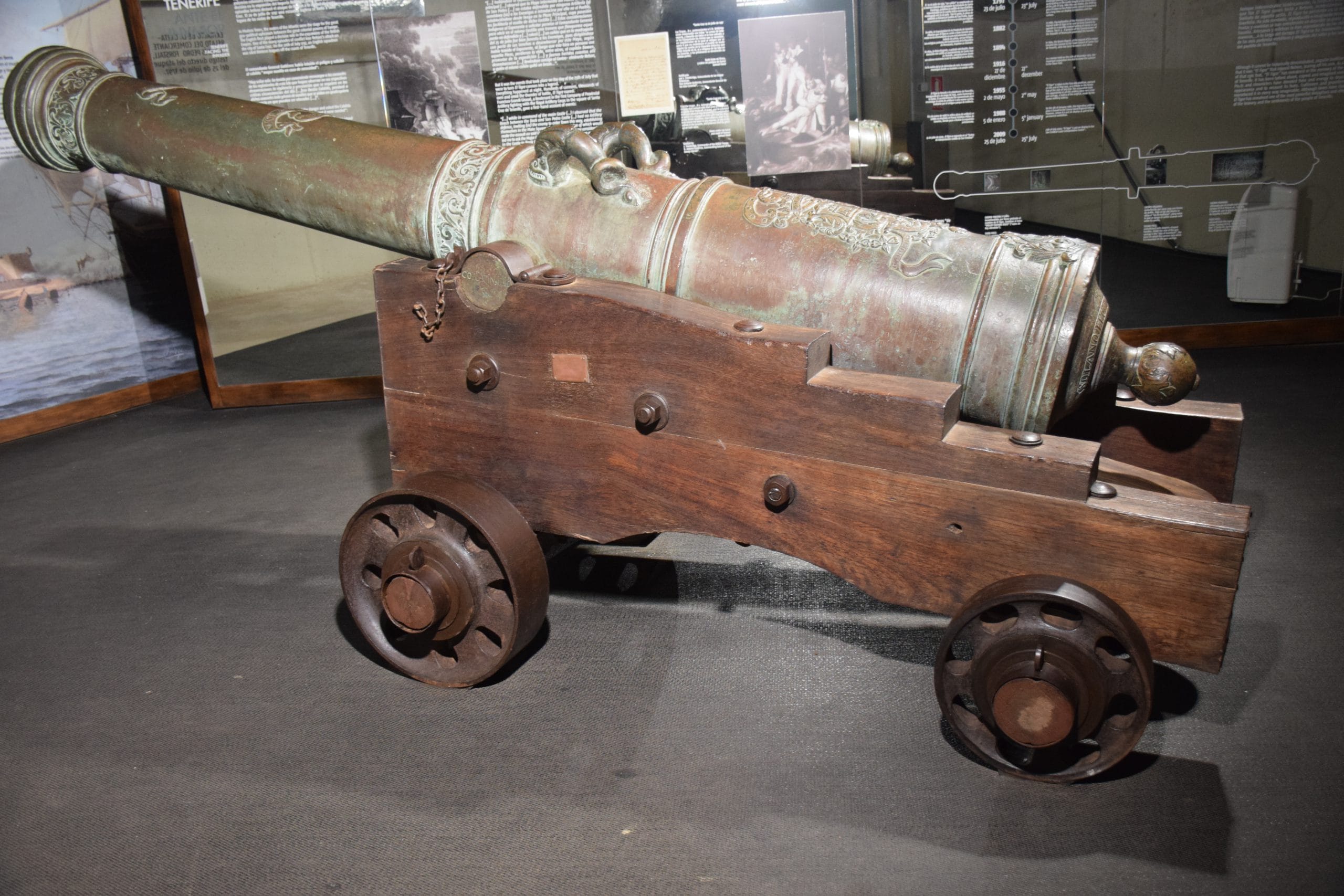 the cannon in Tenerife that shot Nelson in the arm, in a museum to the battle where the Spanish repelled the British.